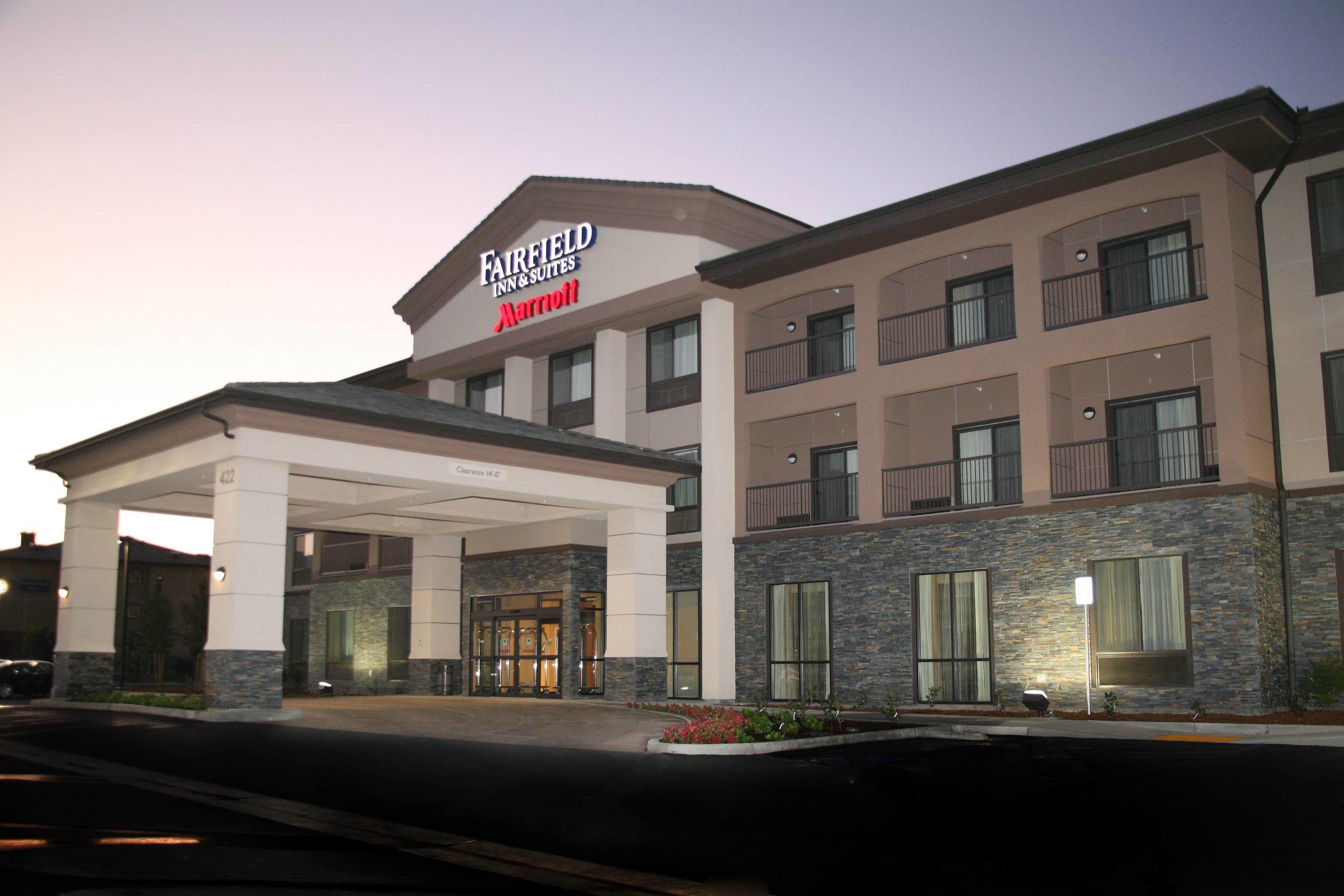 4 Fairfield Inn Hotels in California That Stand Out