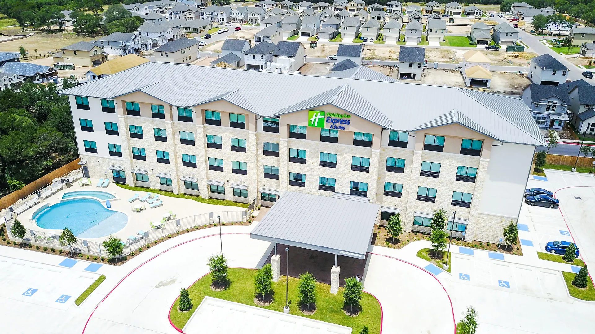 4 Holiday Inn Express Hotels in Texas Hill Country Worth Booking