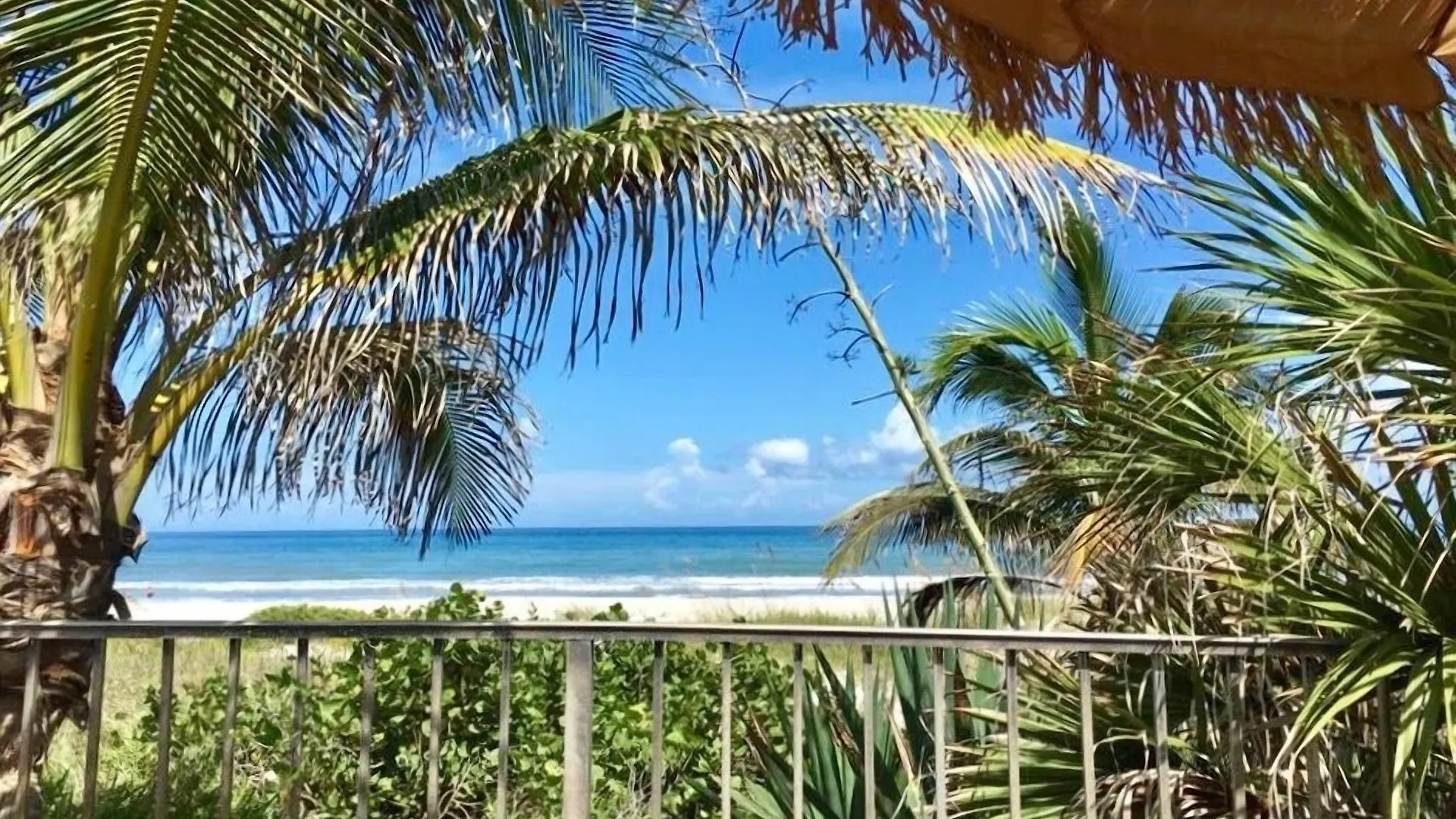 Where to Stay Near Lori Wilson Park: 4 Leisure Hotels in Cocoa Beach